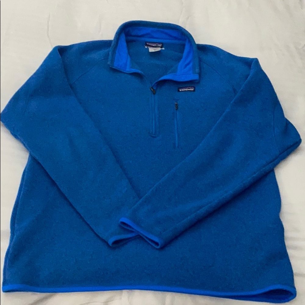 Patagonia men’s 1/4 zip-up fleece